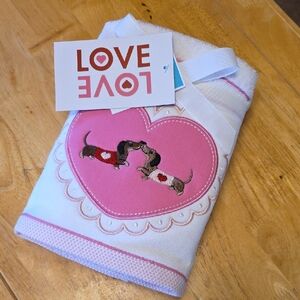 Daschund Valentine's Heart Hand Towel Set